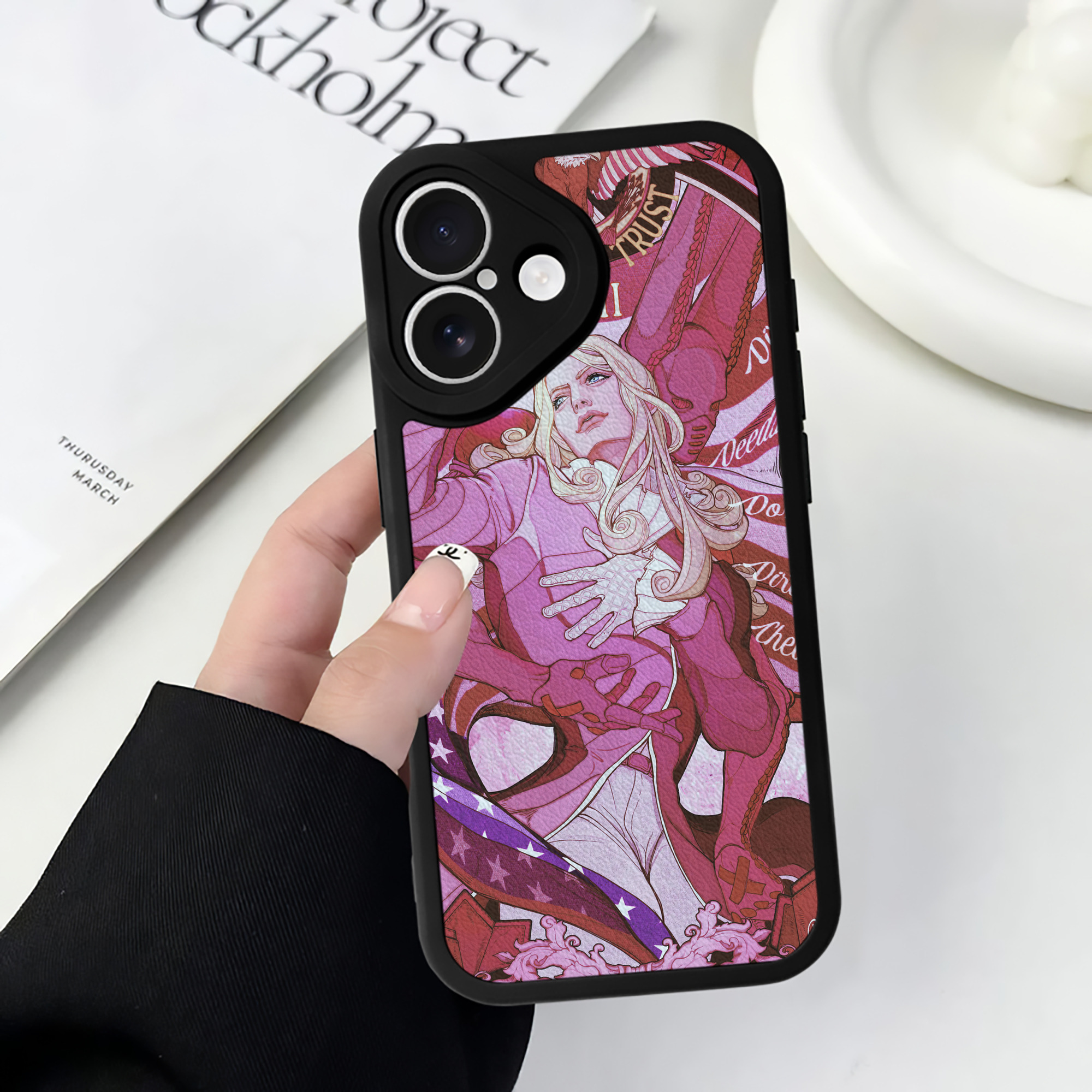 （画像用） ジョジョの奇妙な冒険 JoJo's Bizarre Adventure 【iPhone 16シリーズ対応】シリコンスマホケース（レザー調） 材質：シリコン